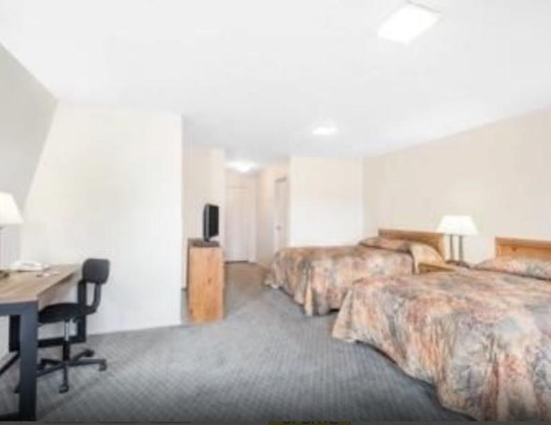 Travelodge By Wyndham New Philadelphia Ngoại thất bức ảnh
